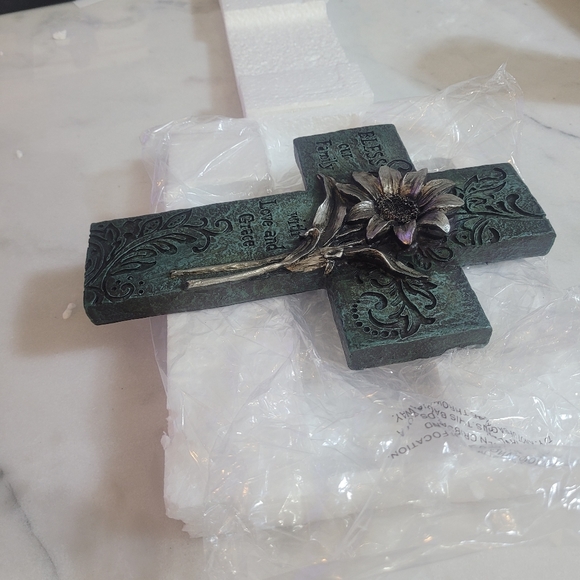 Dicksons Bless Our Family Floral Turquoise 10 Inch Decorative Wall Cross - Picture 2 of 6
